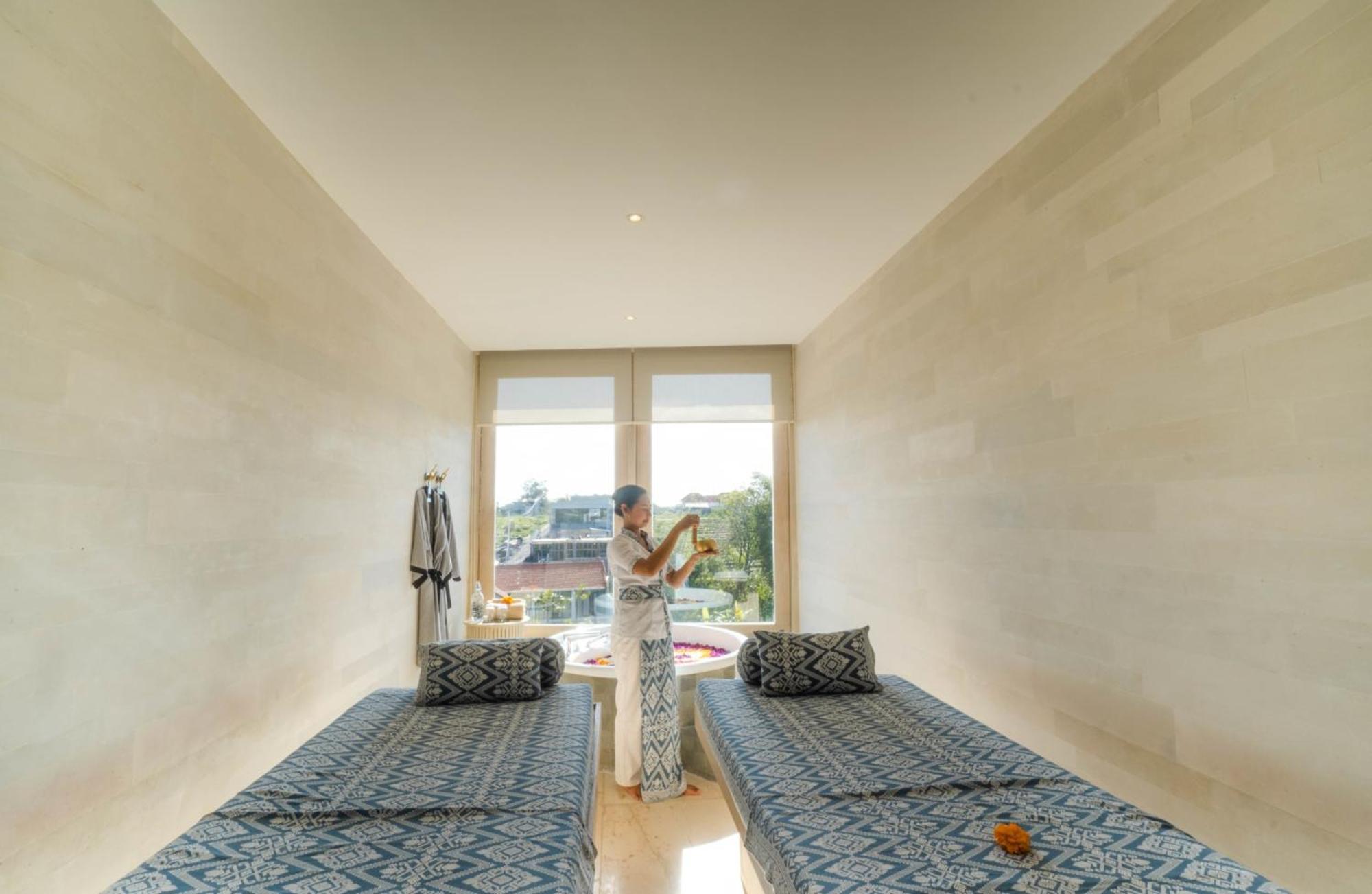 Astera Luxury Resort & Spa Canggu By Ini Vie Hospitality Exterior foto