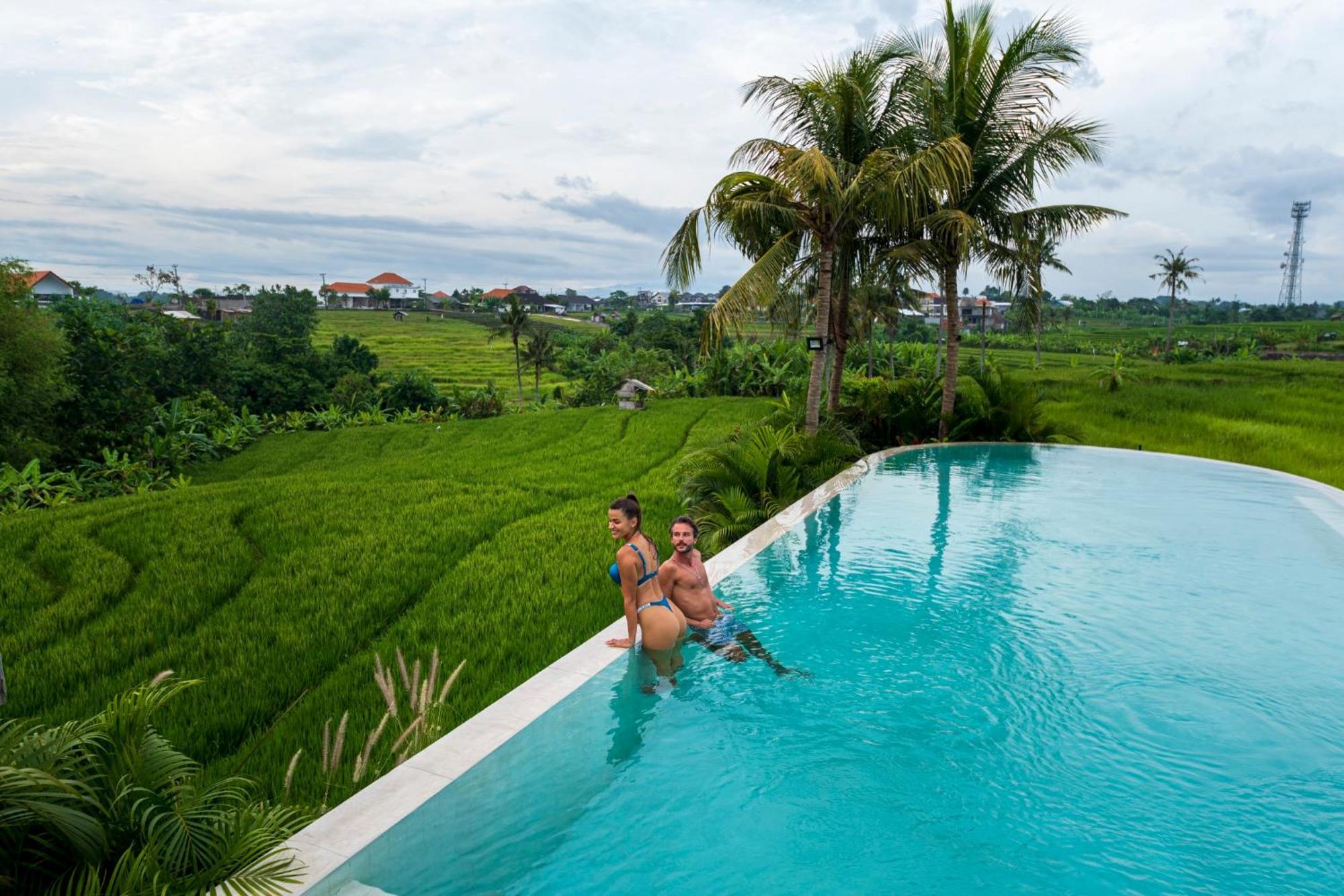 Astera Resort Canggu By Ini Vie Hospitality Exterior foto