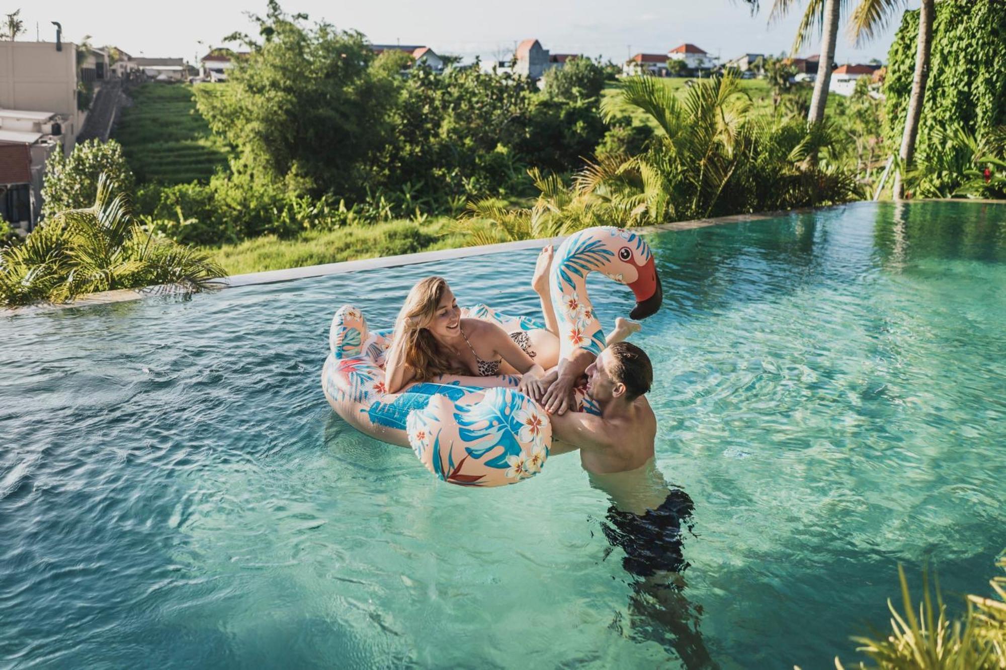 Astera Luxury Resort & Spa Canggu By Ini Vie Hospitality Exterior foto
