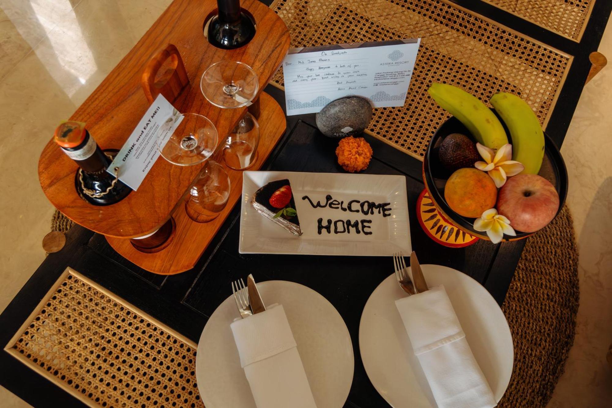 Astera Luxury Resort & Spa Canggu By Ini Vie Hospitality Exterior foto